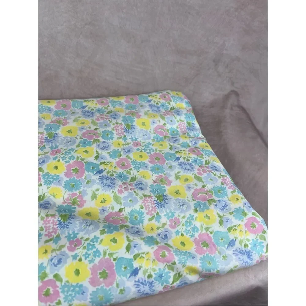 Vintage Mod Flower Power Full Flat Sheet